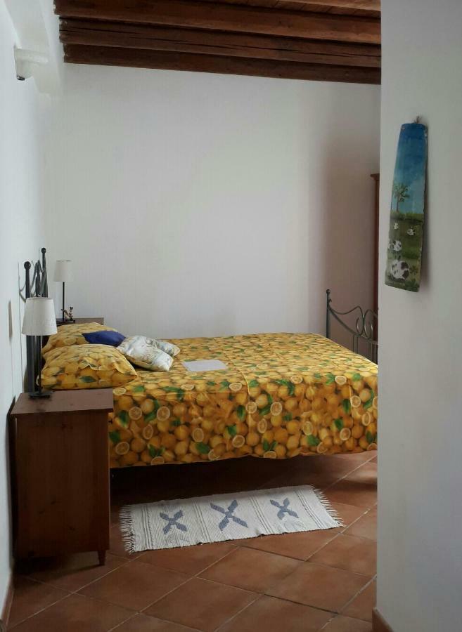 Вилла Agriturismo Grilla Меле Экстерьер фото